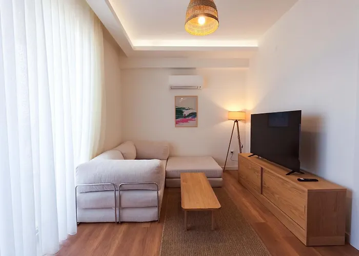 Modern 1br Near Alacati-loca Twin