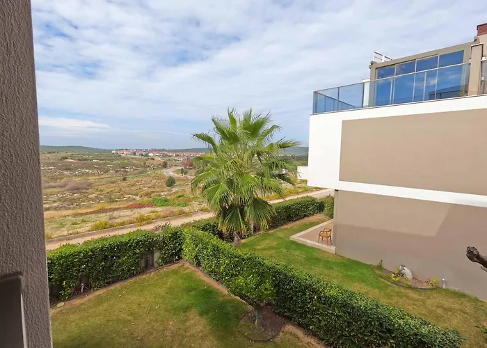 Modern 1br Near Alacati-loca Twin Lejlighed Çeşme